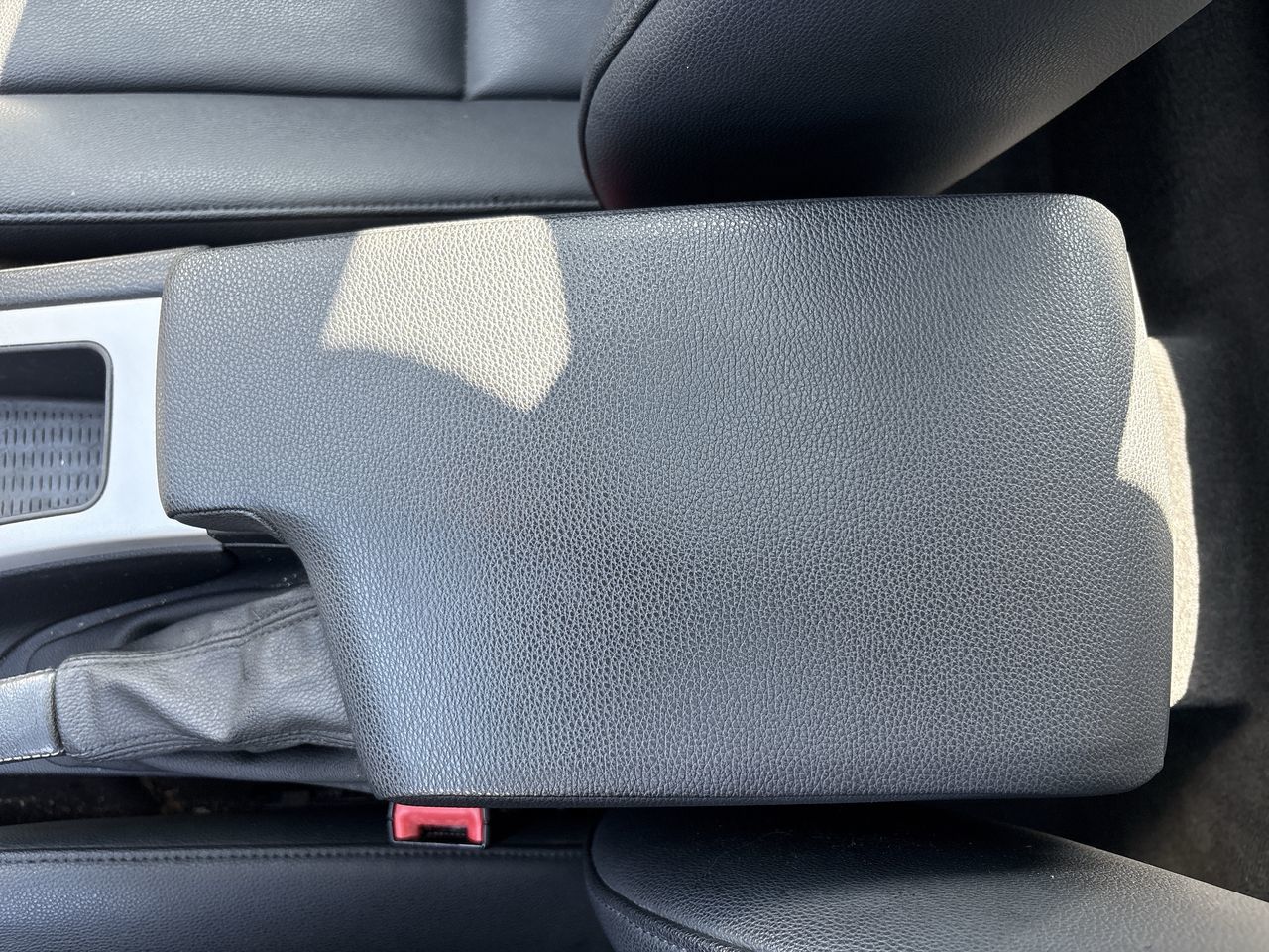 2011 BMW 323i