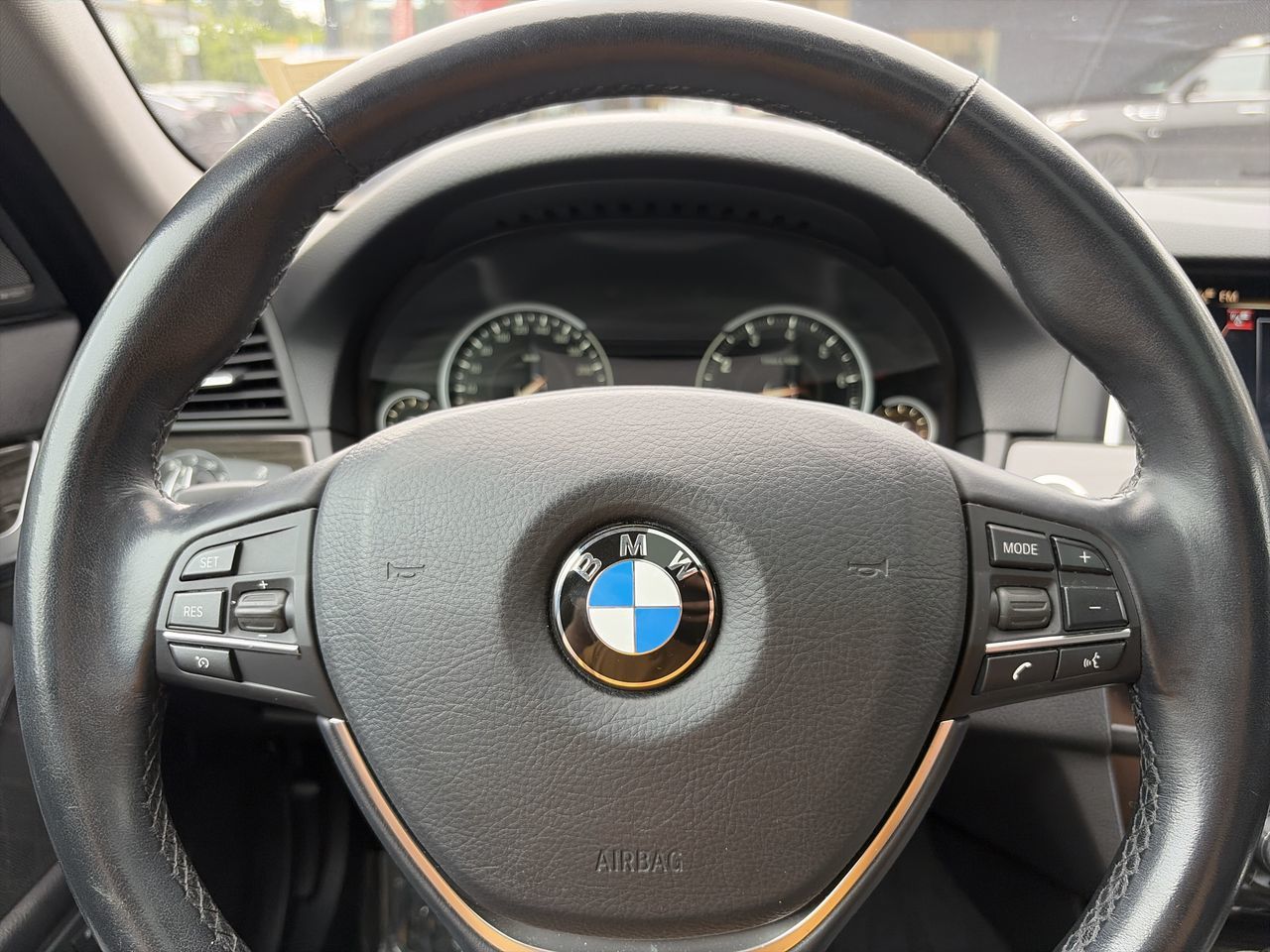 2016 BMW 528i