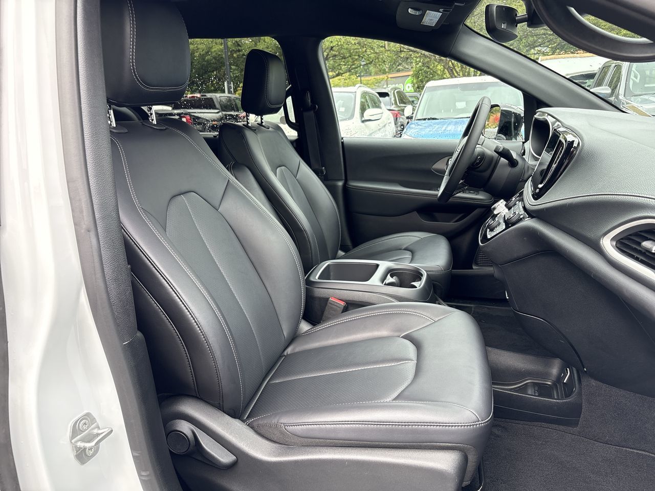 2025 Chrysler Pacifica