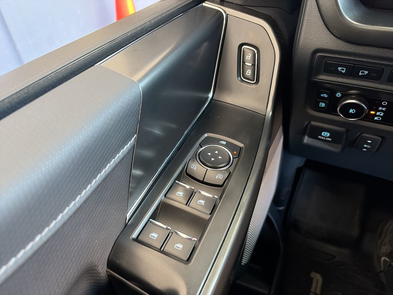 2023  F150