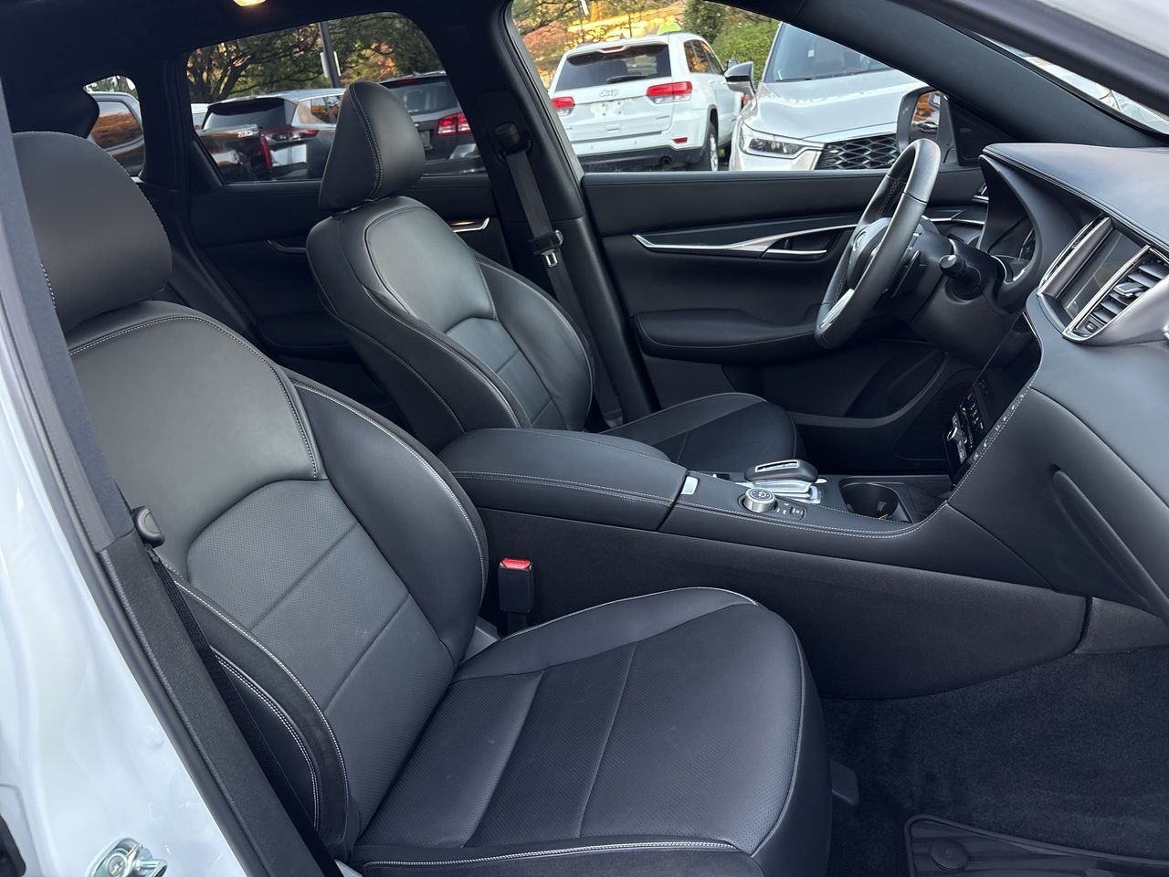 2025  QX50
