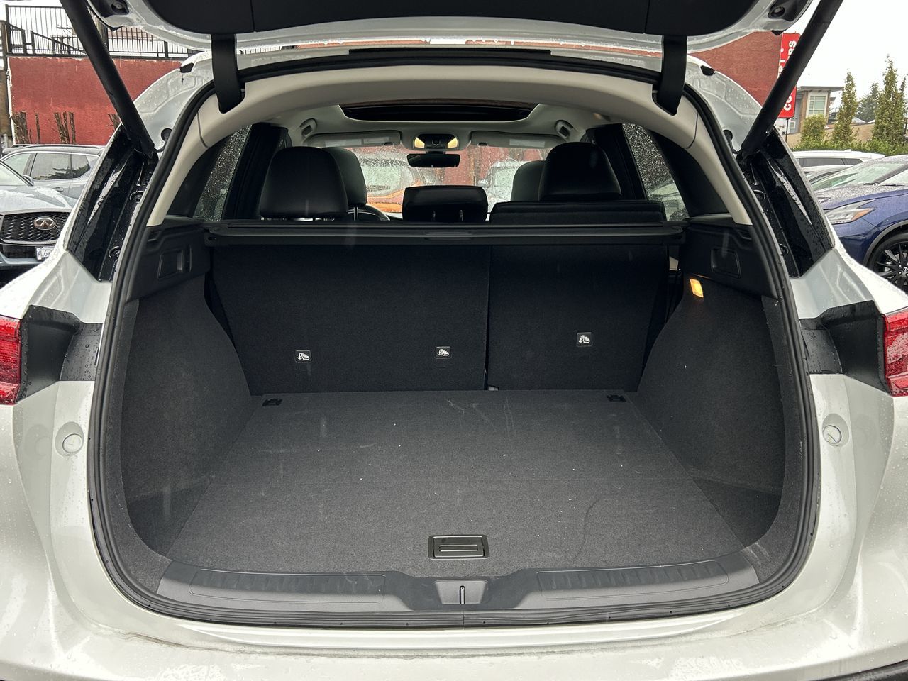 2025  QX50