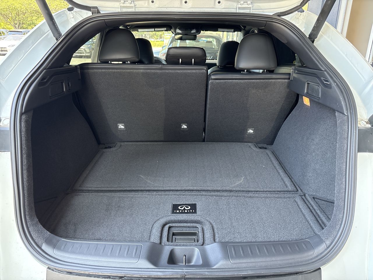 2025  QX55