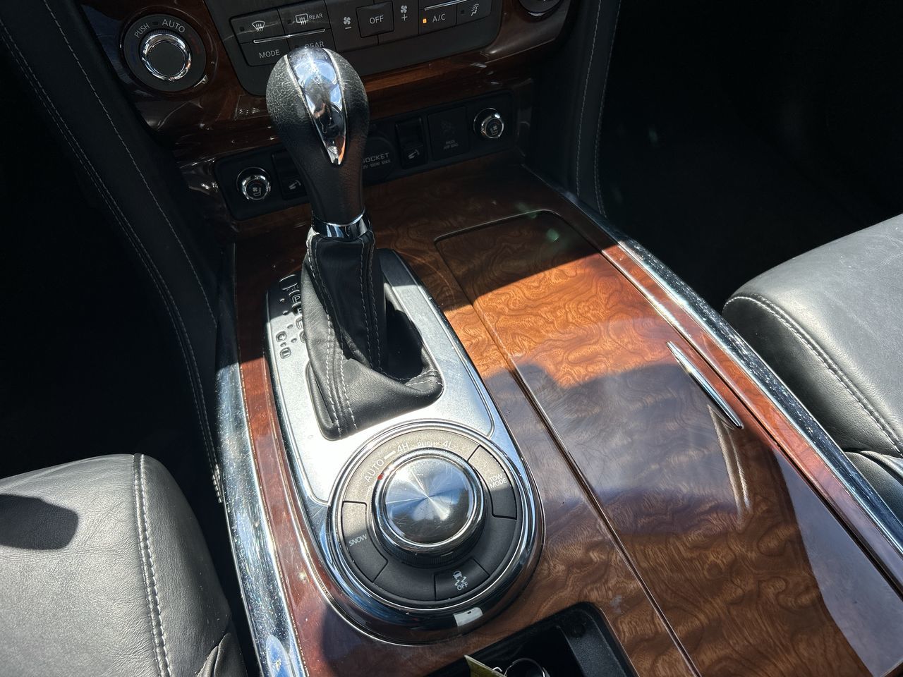2017 Infiniti QX80 in North Vancouver, British Columbia