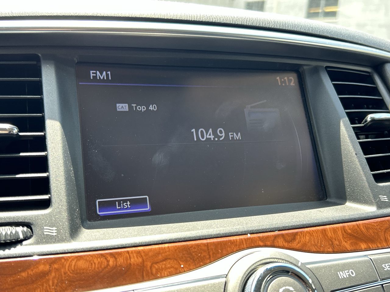 2017 Infiniti QX80 in North Vancouver, British Columbia