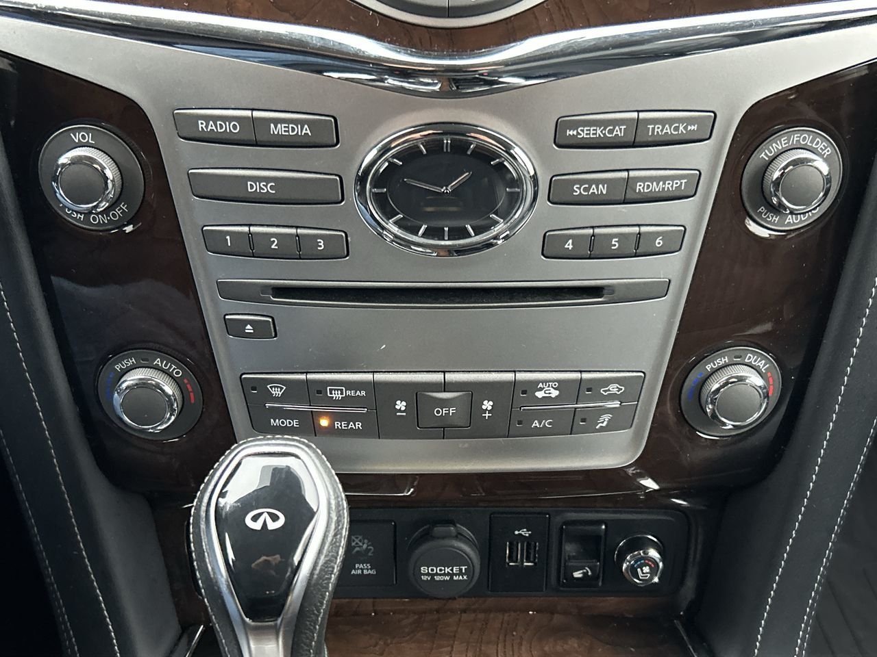 2019 Infiniti QX80 in North Vancouver, British Columbia