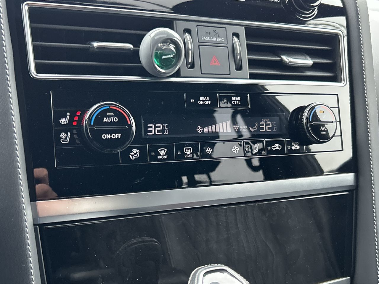 Infiniti QX80  2022 à Vancouver nord, Colombie-Britannique