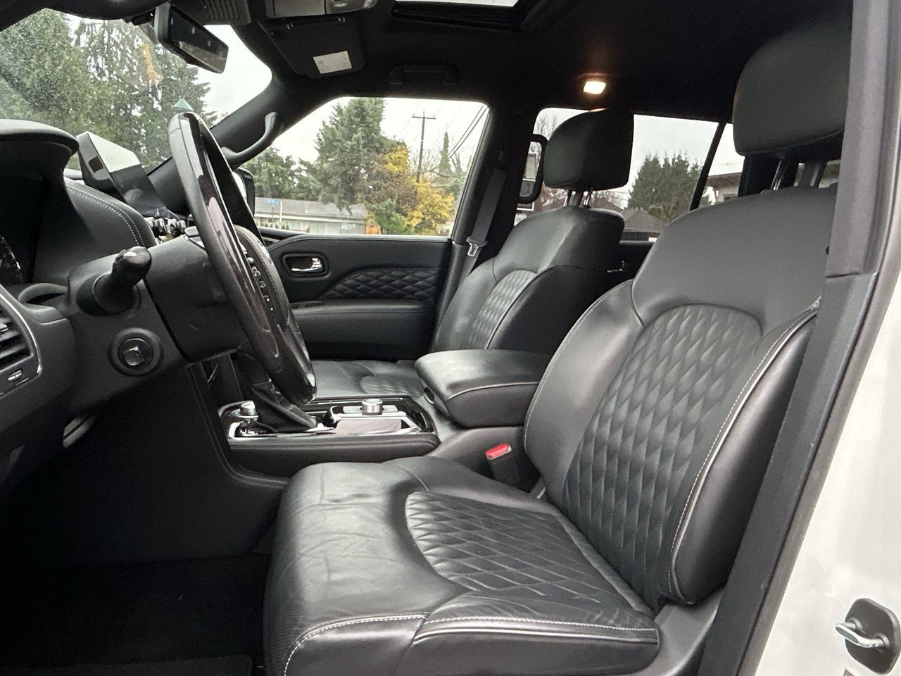 Infiniti QX80  2022 à Vancouver nord, Colombie-Britannique