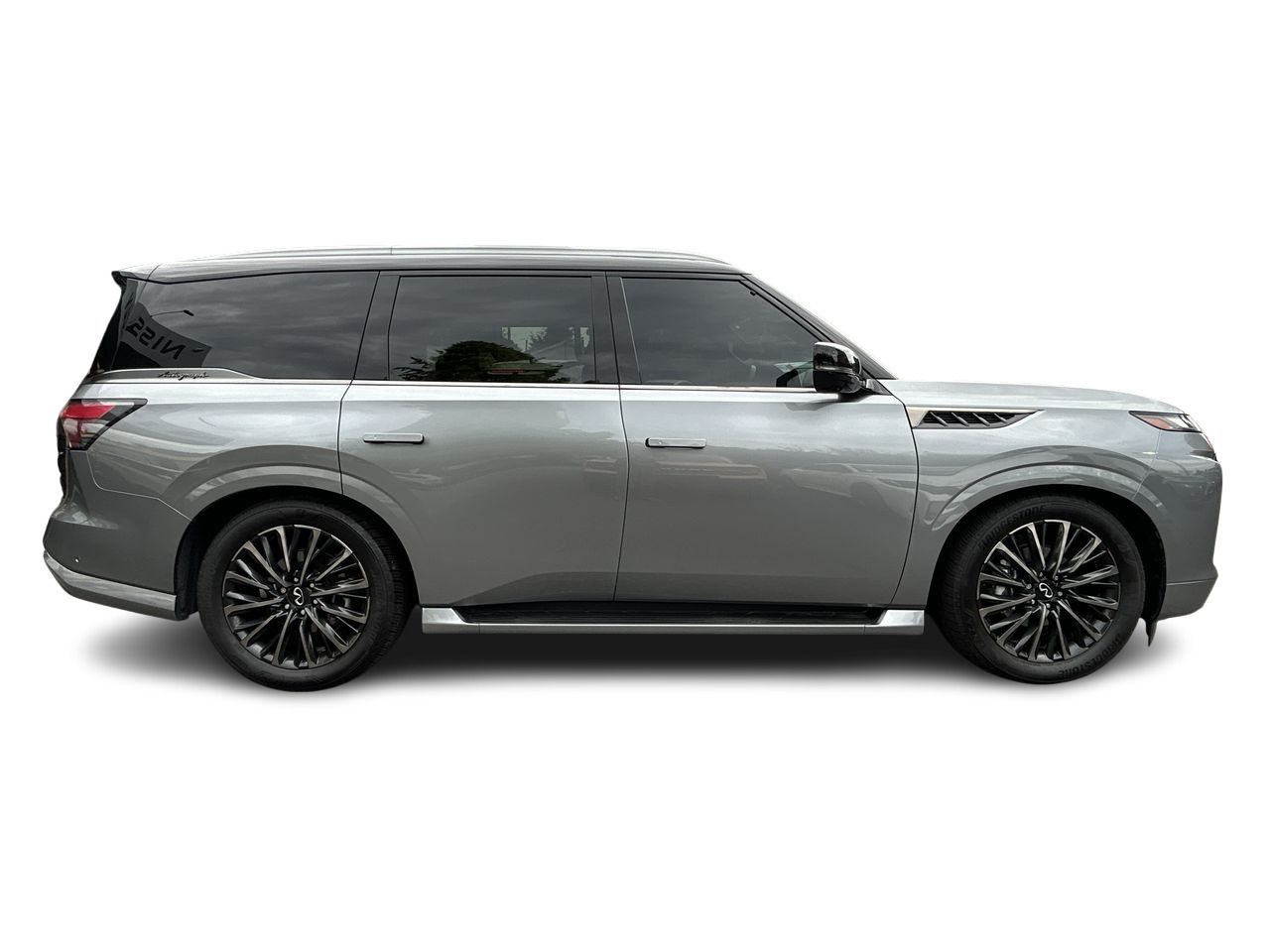 2025 Infiniti QX80 in North Vancouver, British Columbia