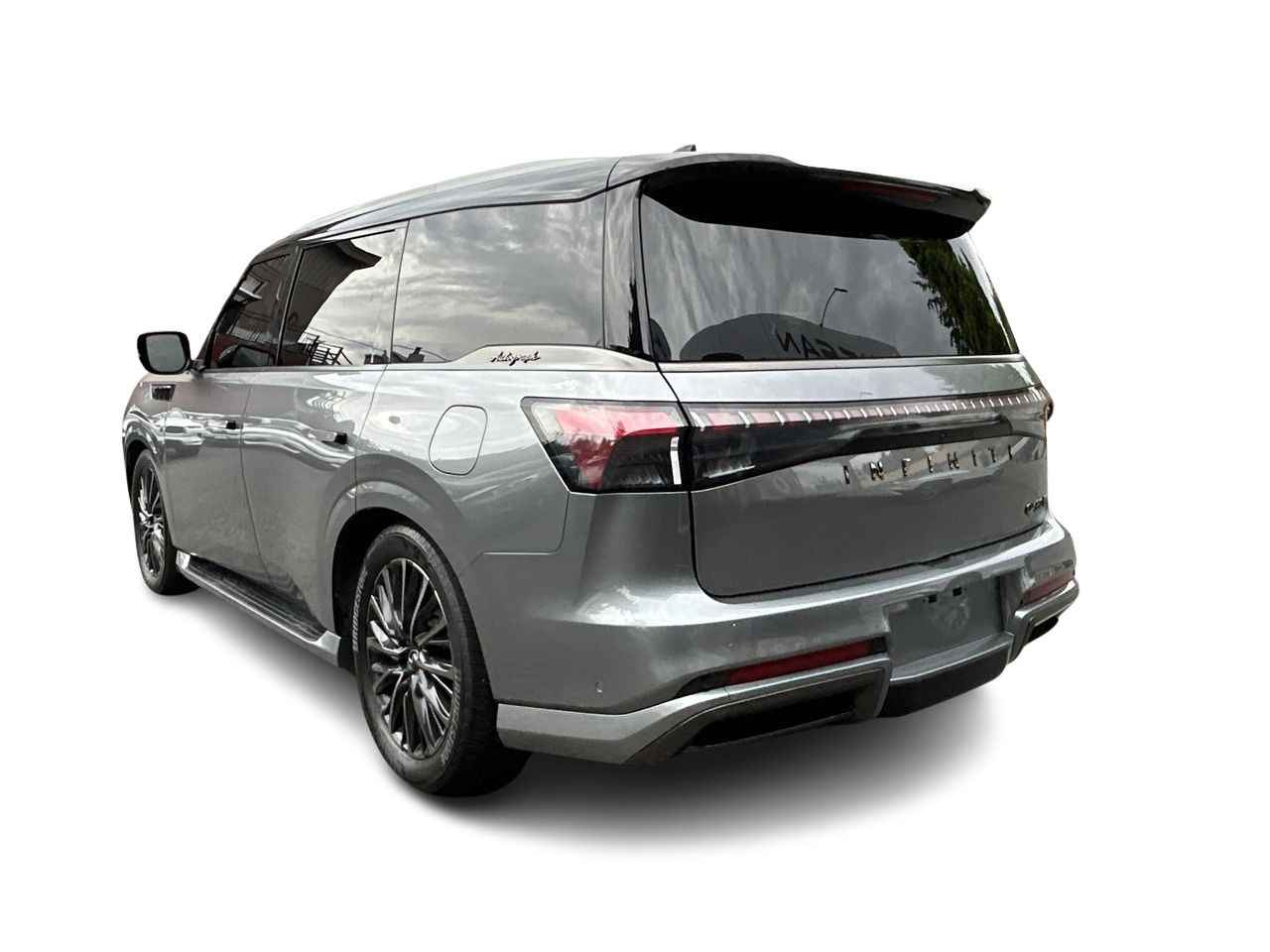 2025 Infiniti QX80 in North Vancouver, British Columbia