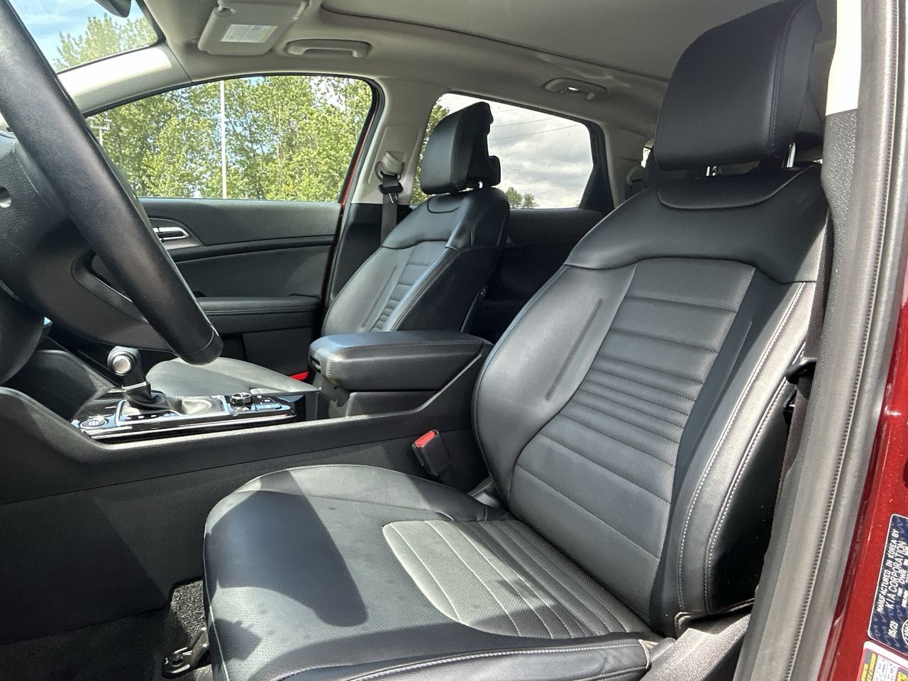 2023 Kia Sportage in North Vancouver, British Columbia
