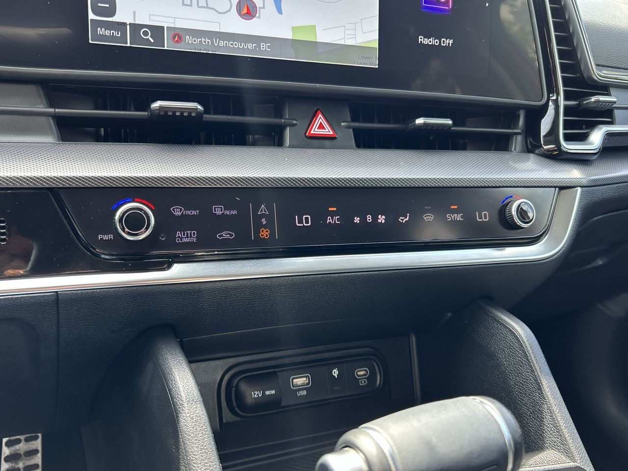 2023 Kia Sportage in North Vancouver, British Columbia