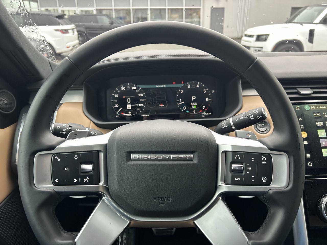 2023 Land Rover Discovery