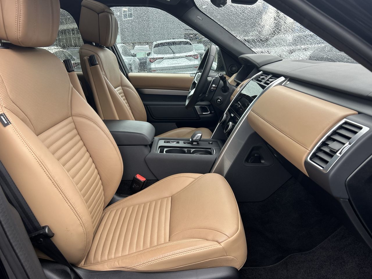 2023 Land Rover Discovery