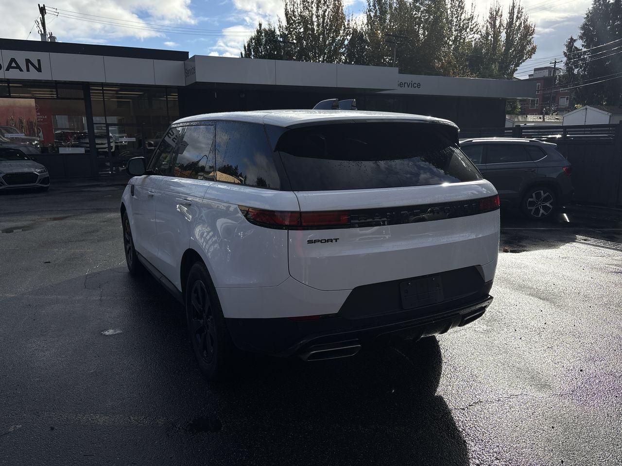 2026 Land Rover Range Rover Sport