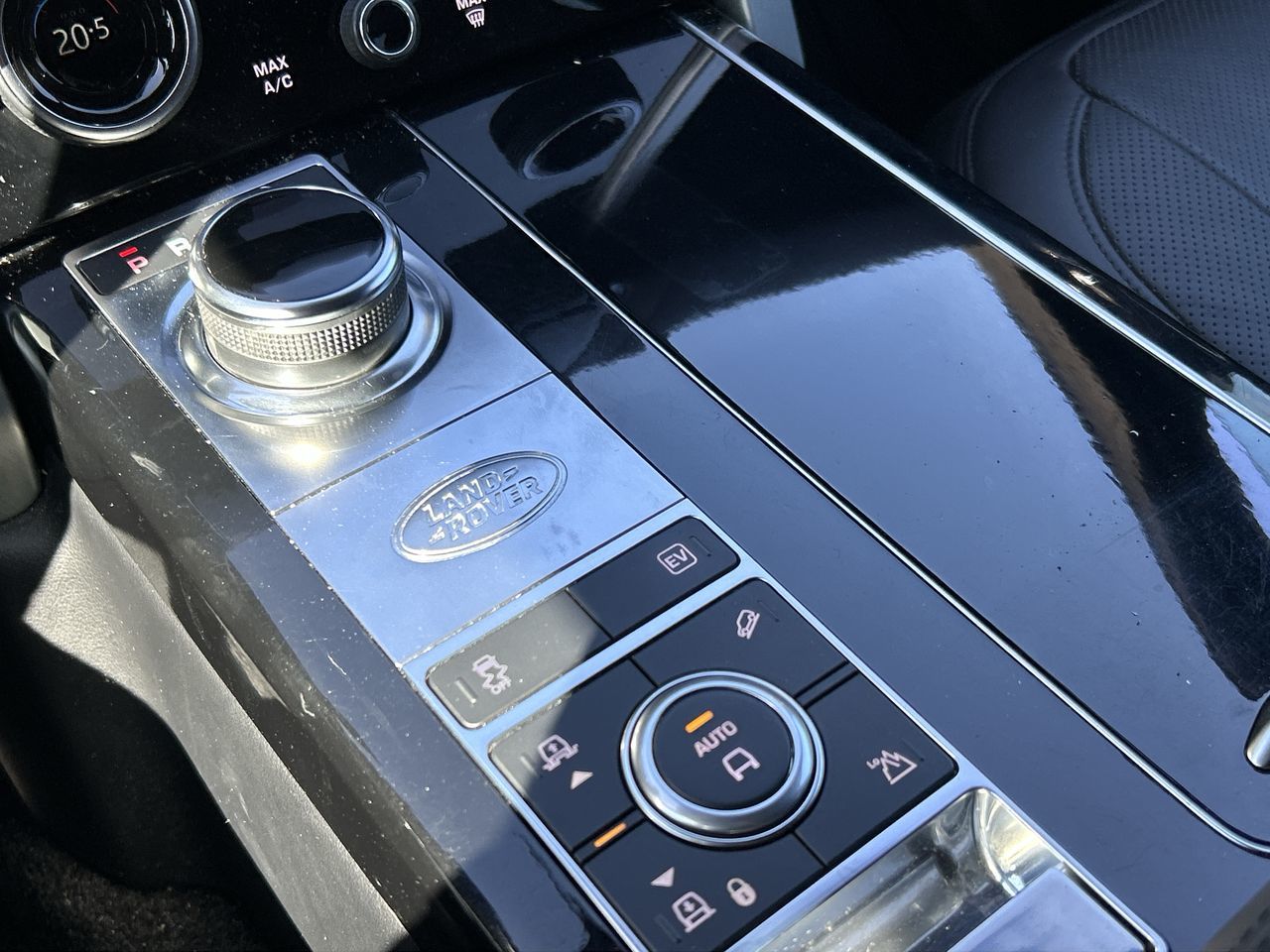 2020  Range Rover