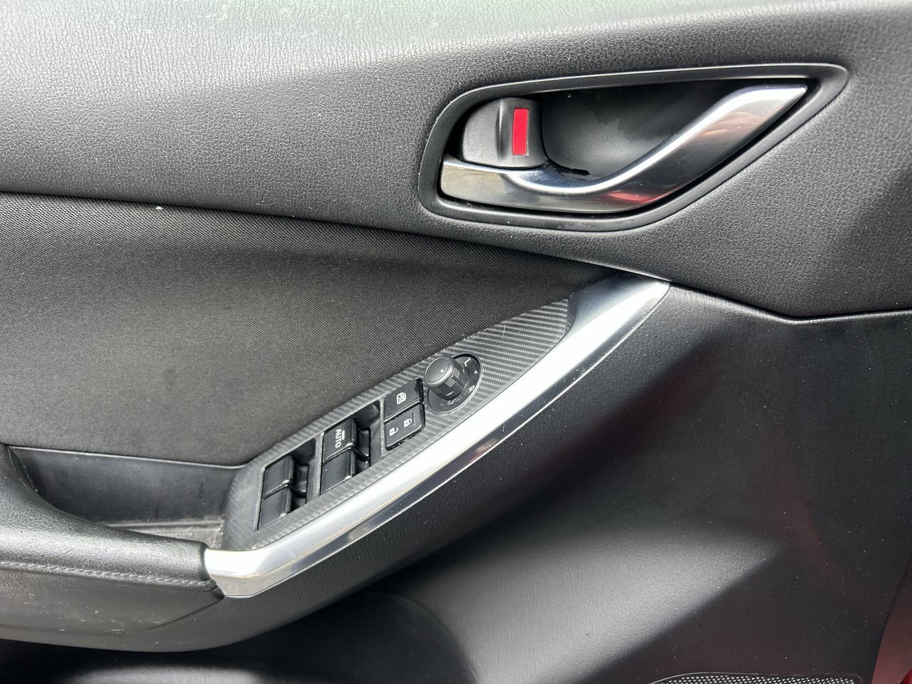 2016 Mazda CX-5 in North Vancouver, British Columbia