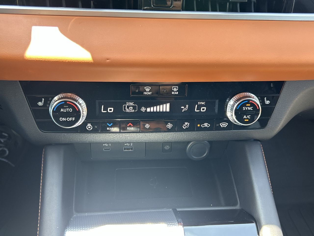 2024 Mitsubishi Outlander Plug-In Hybrid