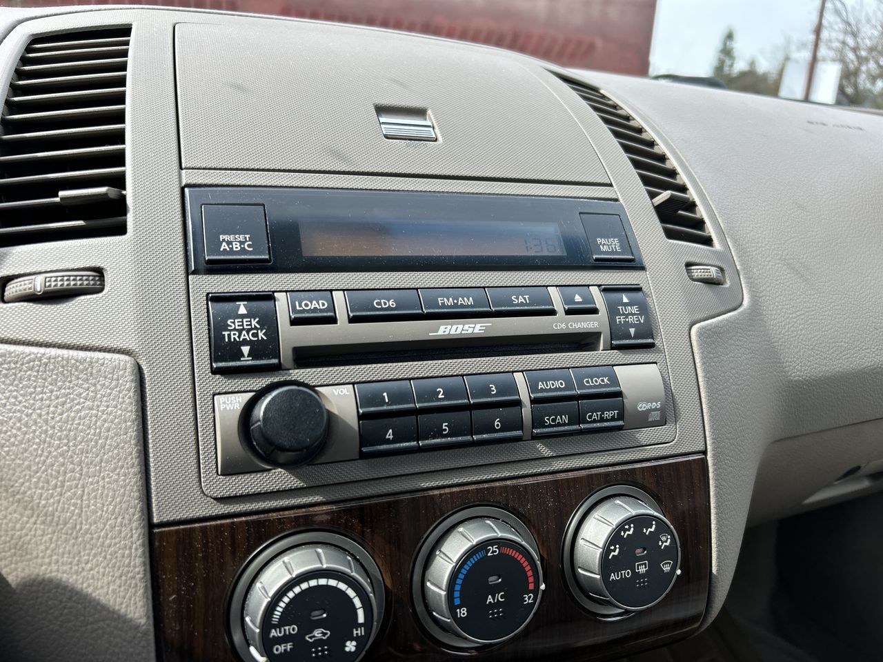 2005  Altima