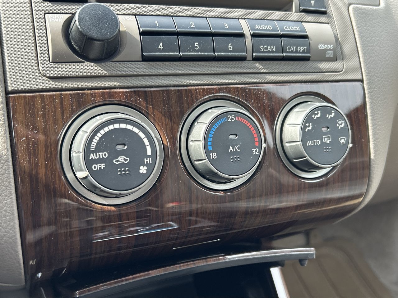 2005  Altima