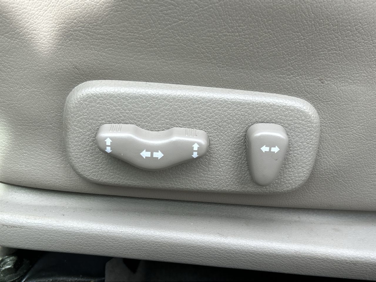 2005  Altima