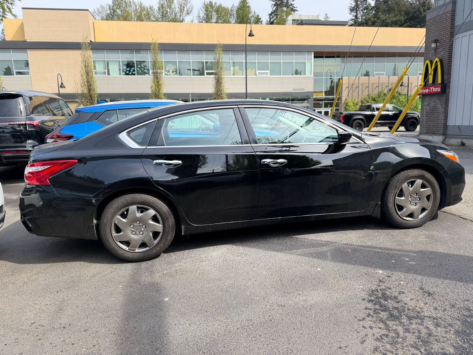 2017  Altima