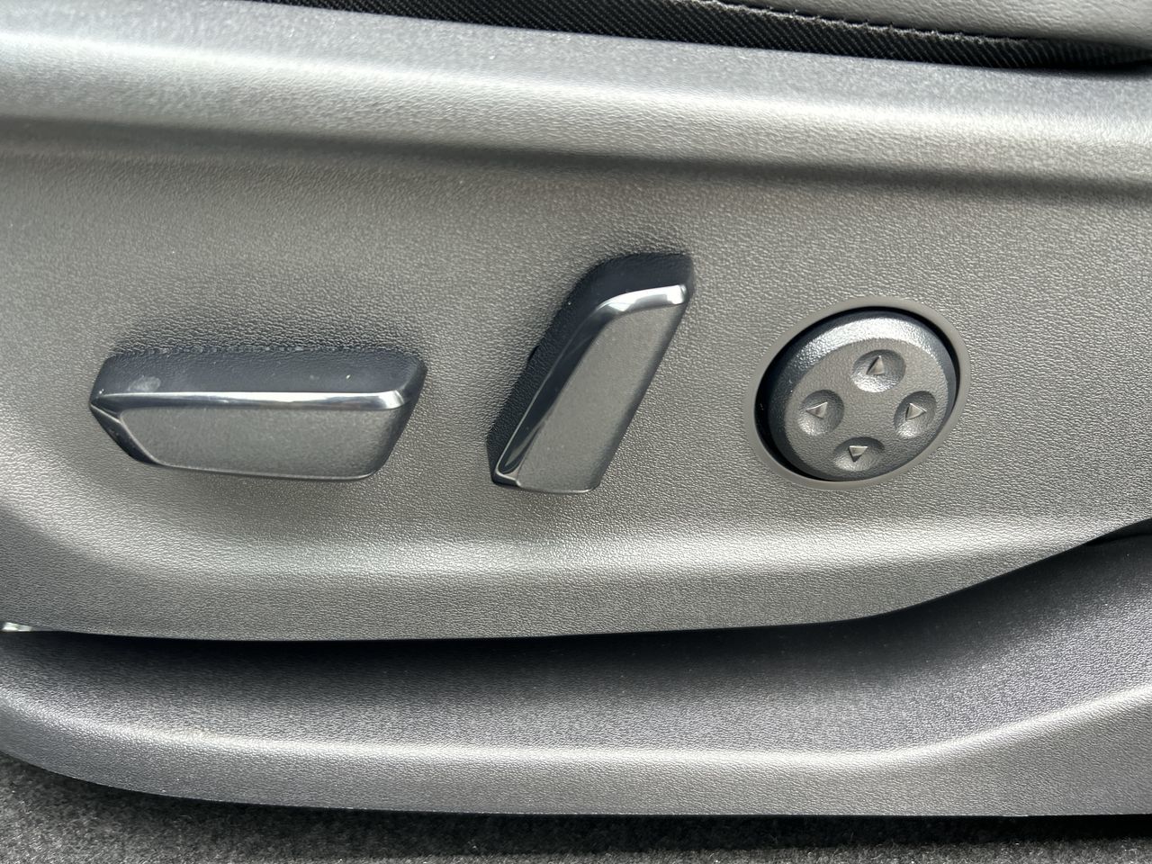 Nissan ARIYA  2024 à Vancouver nord, Colombie-Britannique