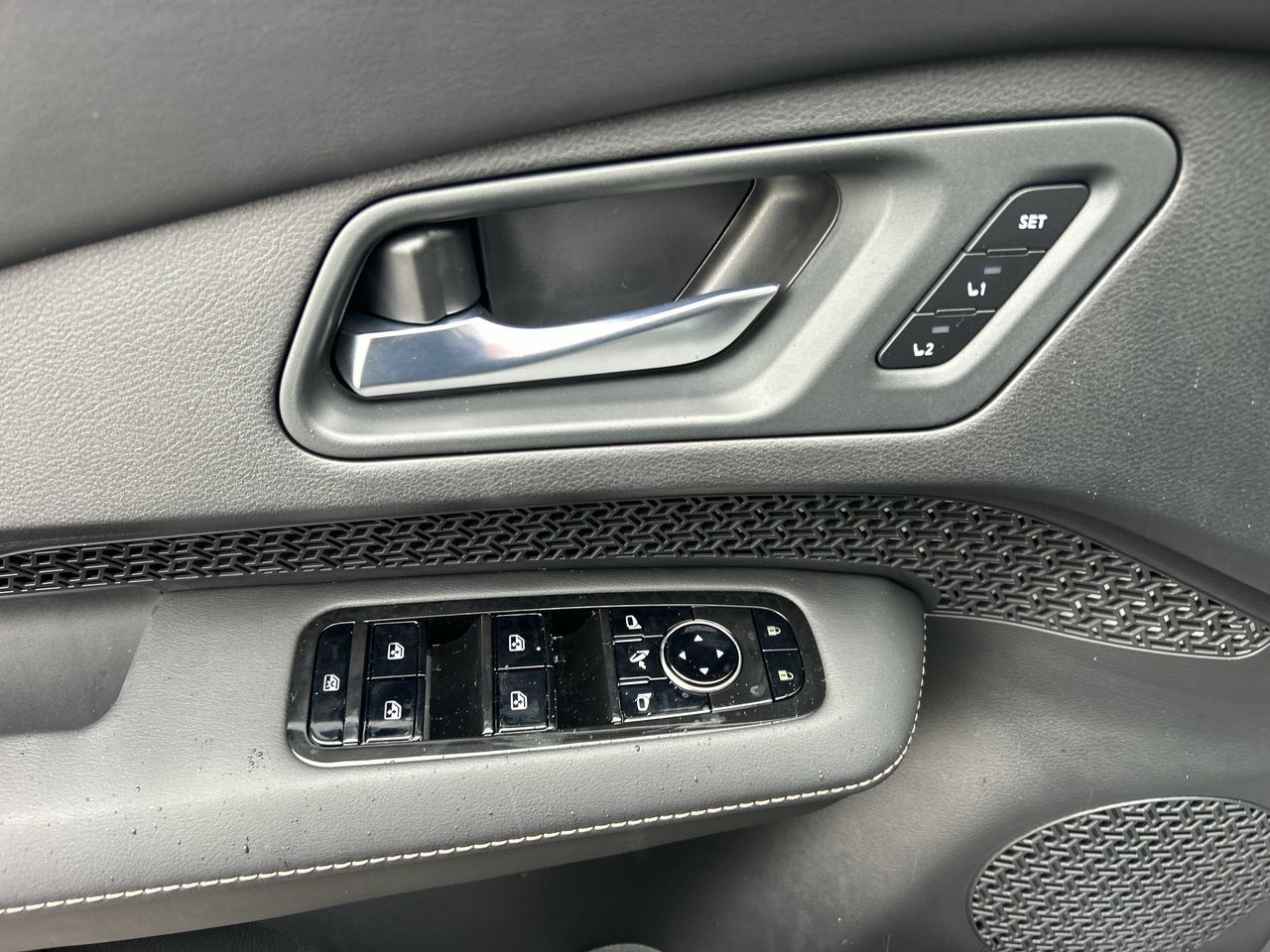 2025 Nissan Ariya in North Vancouver, British Columbia