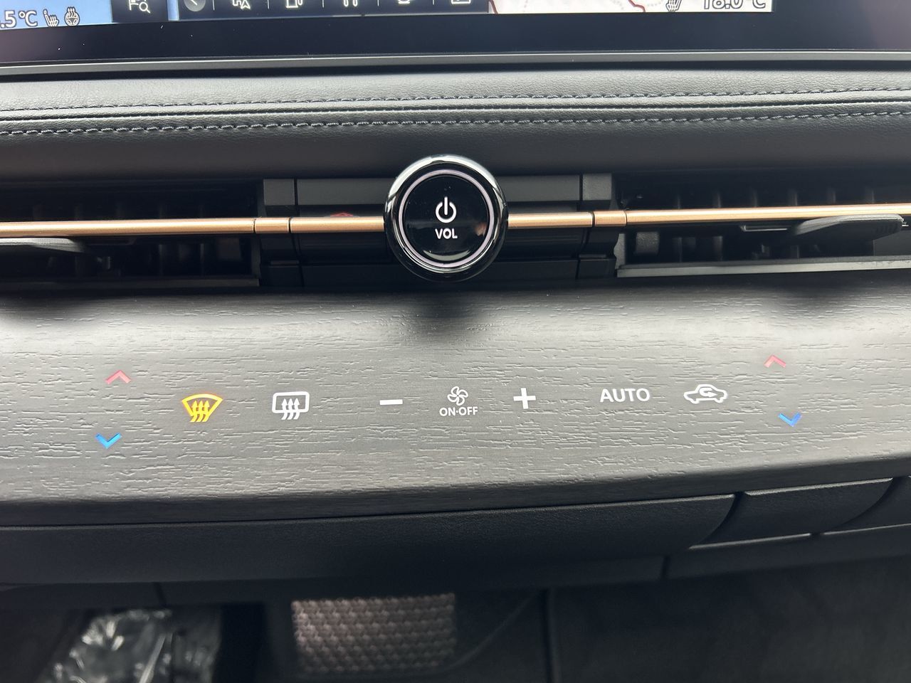 2025 Nissan Ariya in North Vancouver, British Columbia