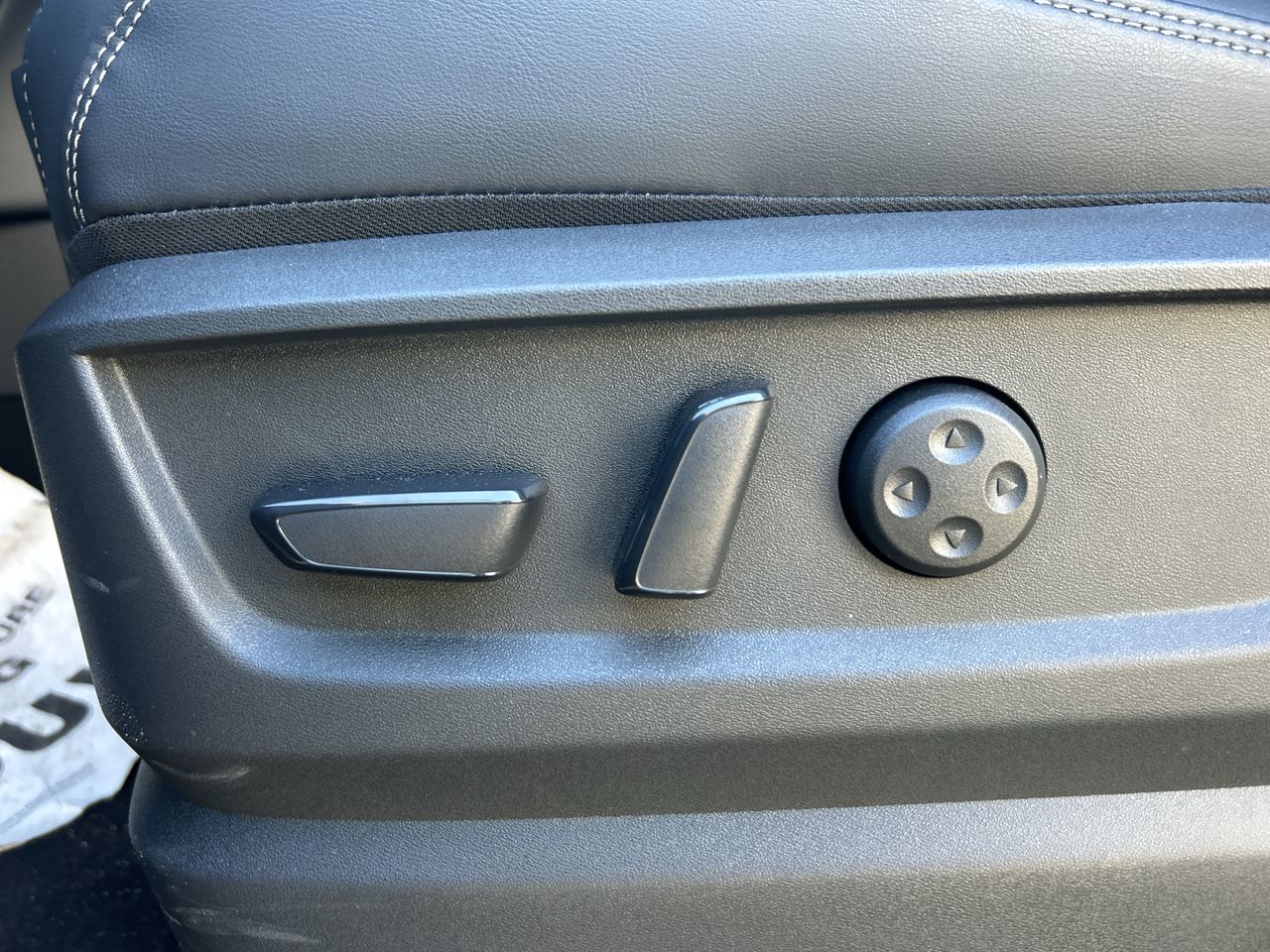 2025 Nissan Armada in North Vancouver, British Columbia