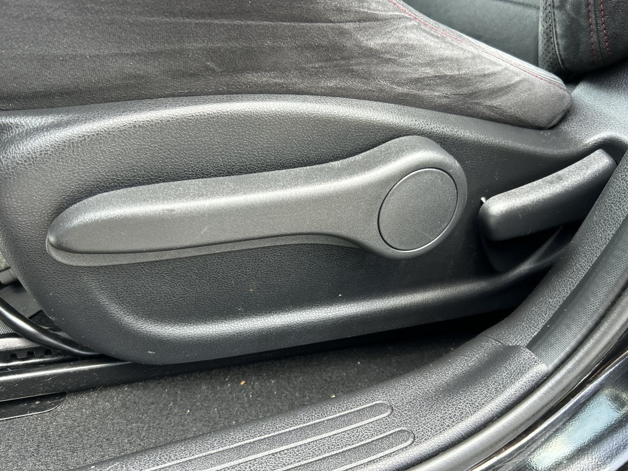 2017 Nissan Juke in North Vancouver, British Columbia