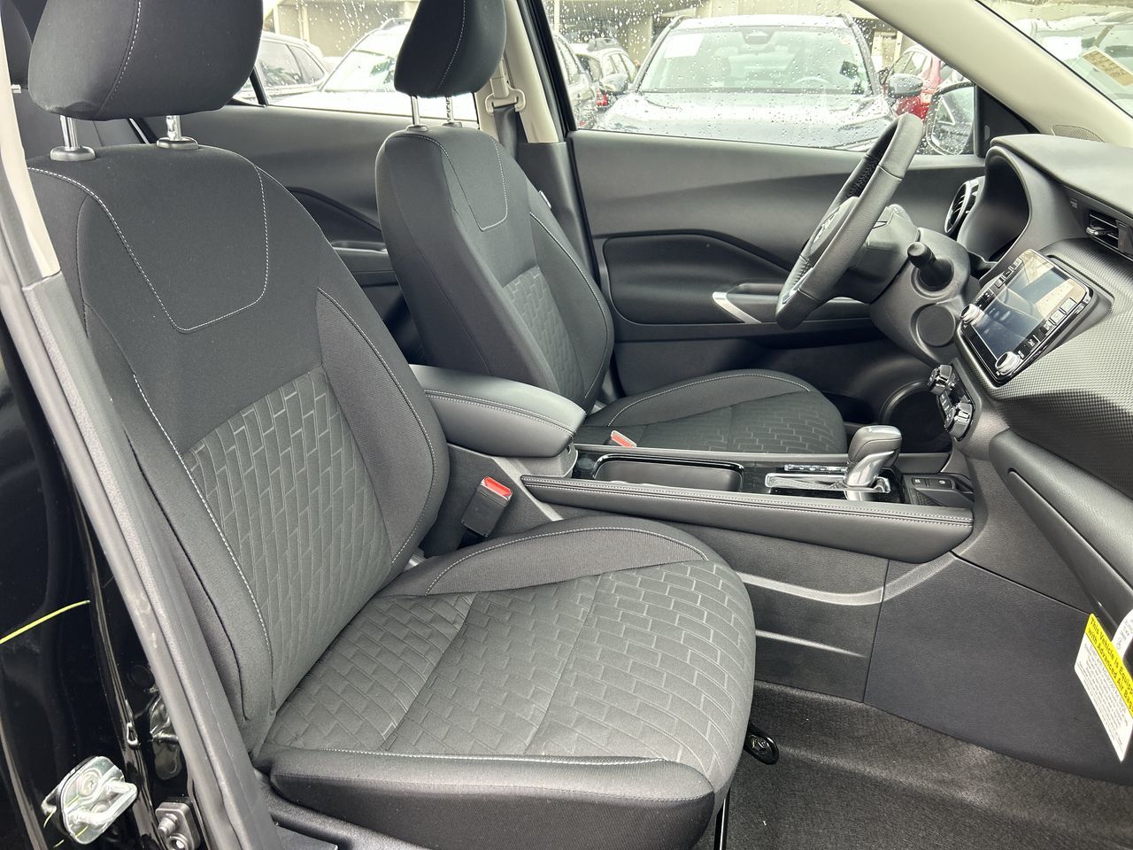 Nissan Kicks Play  2025 à Vancouver nord, Colombie-Britannique