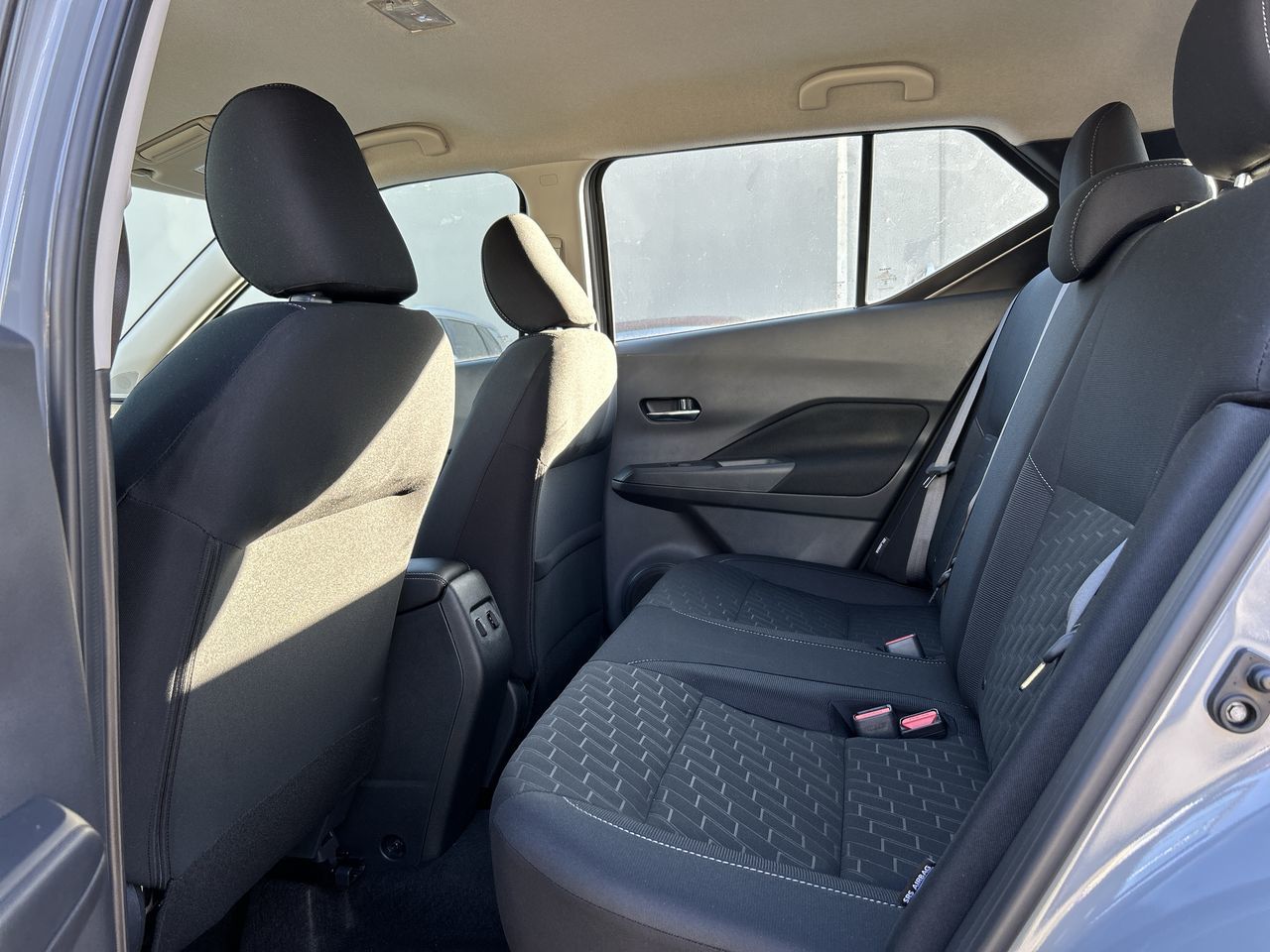 2025 Nissan Kicks Play in North Vancouver, British Columbia