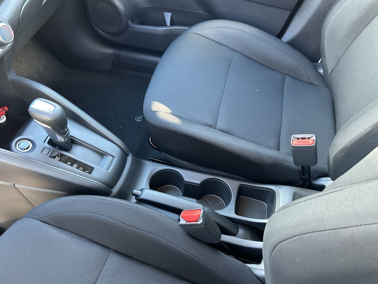 2025 Nissan Kicks Play in North Vancouver, British Columbia