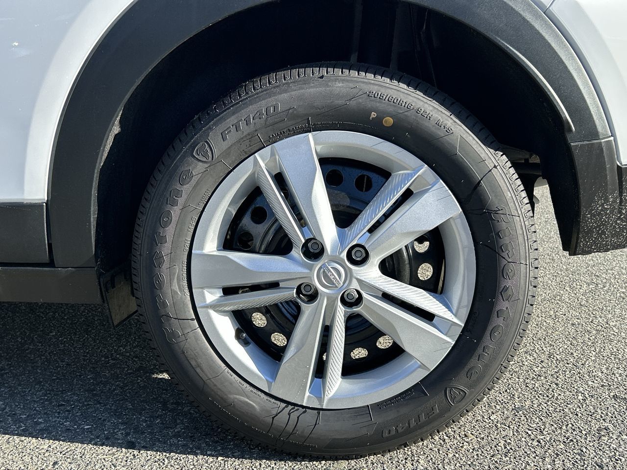 2025 Nissan Kicks Play in North Vancouver, British Columbia