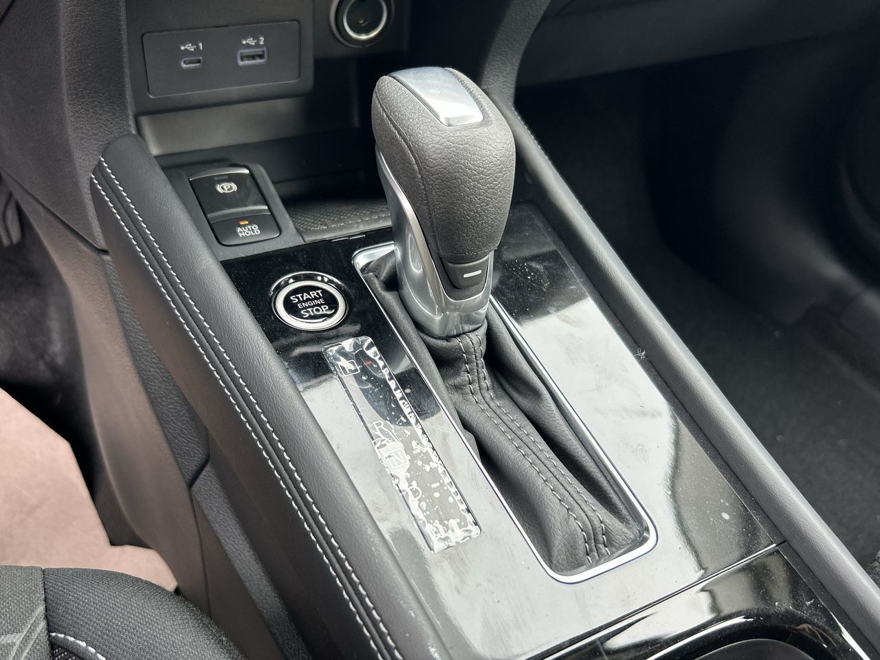 2025 Nissan Kicks Play in North Vancouver, British Columbia