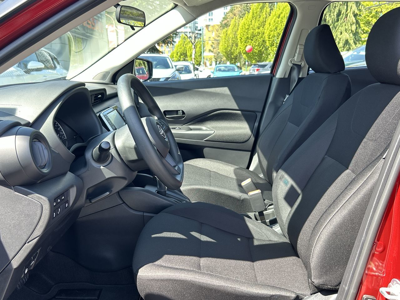 2025 Nissan Kicks Play in North Vancouver, British Columbia