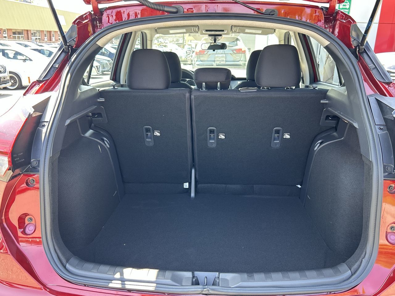 2025 Nissan Kicks Play in North Vancouver, British Columbia