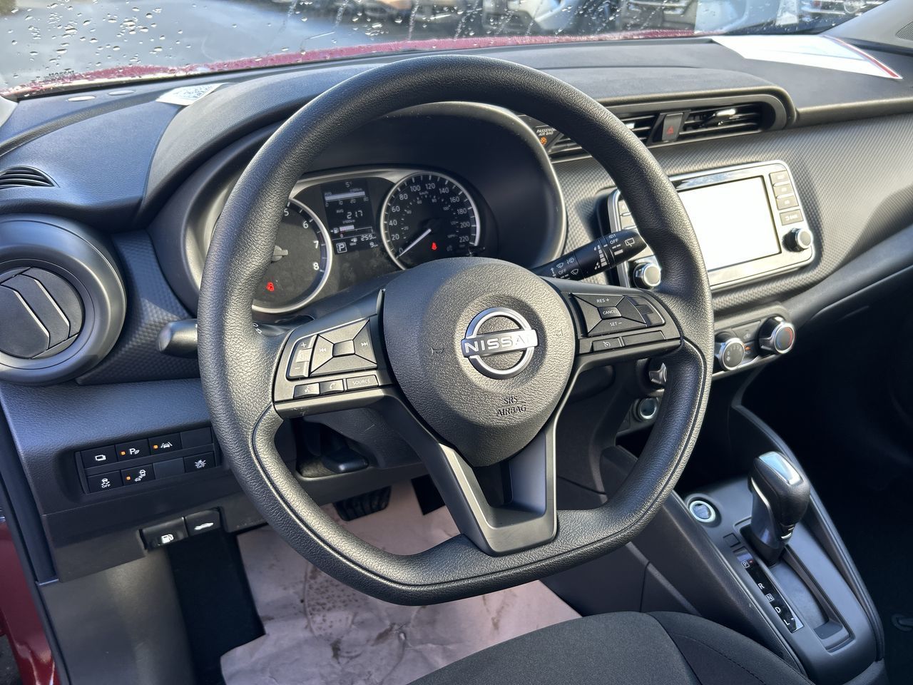 Nissan Kicks Play  2025 à Vancouver nord, Colombie-Britannique