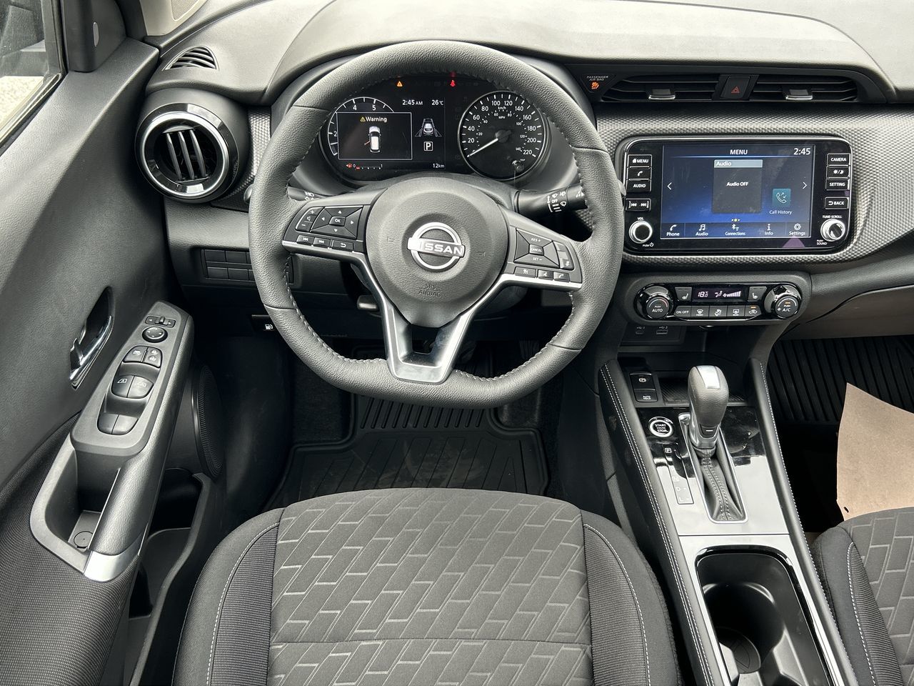 2025 Nissan Kicks Play in North Vancouver, British Columbia
