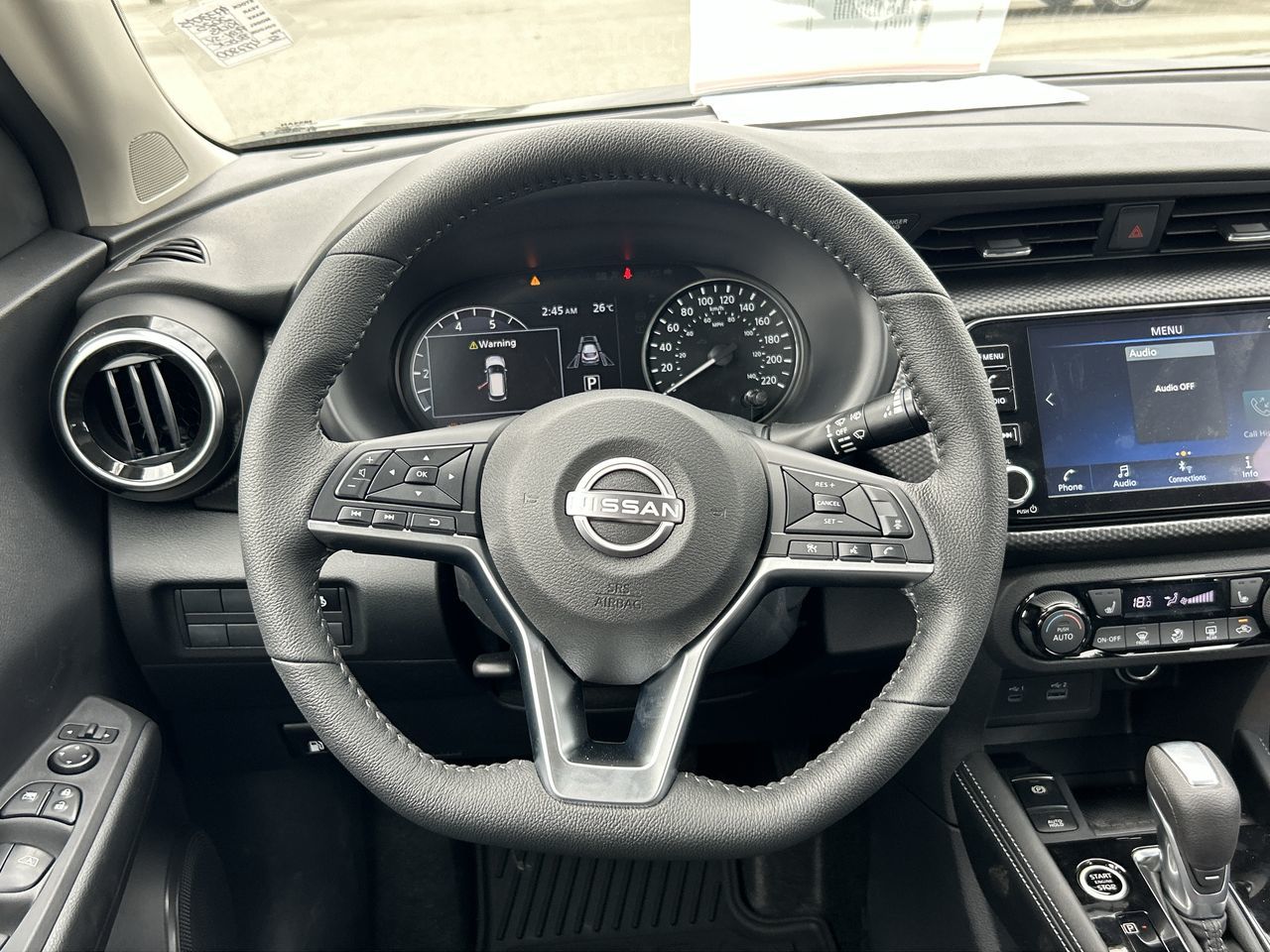 2025 Nissan Kicks Play in North Vancouver, British Columbia