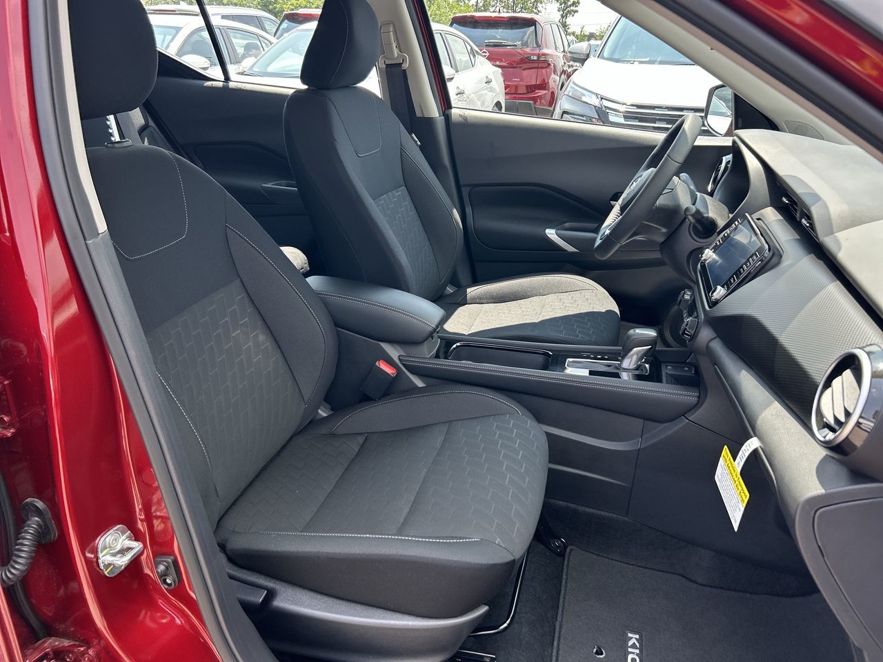 2025 Nissan Kicks Play in North Vancouver, British Columbia