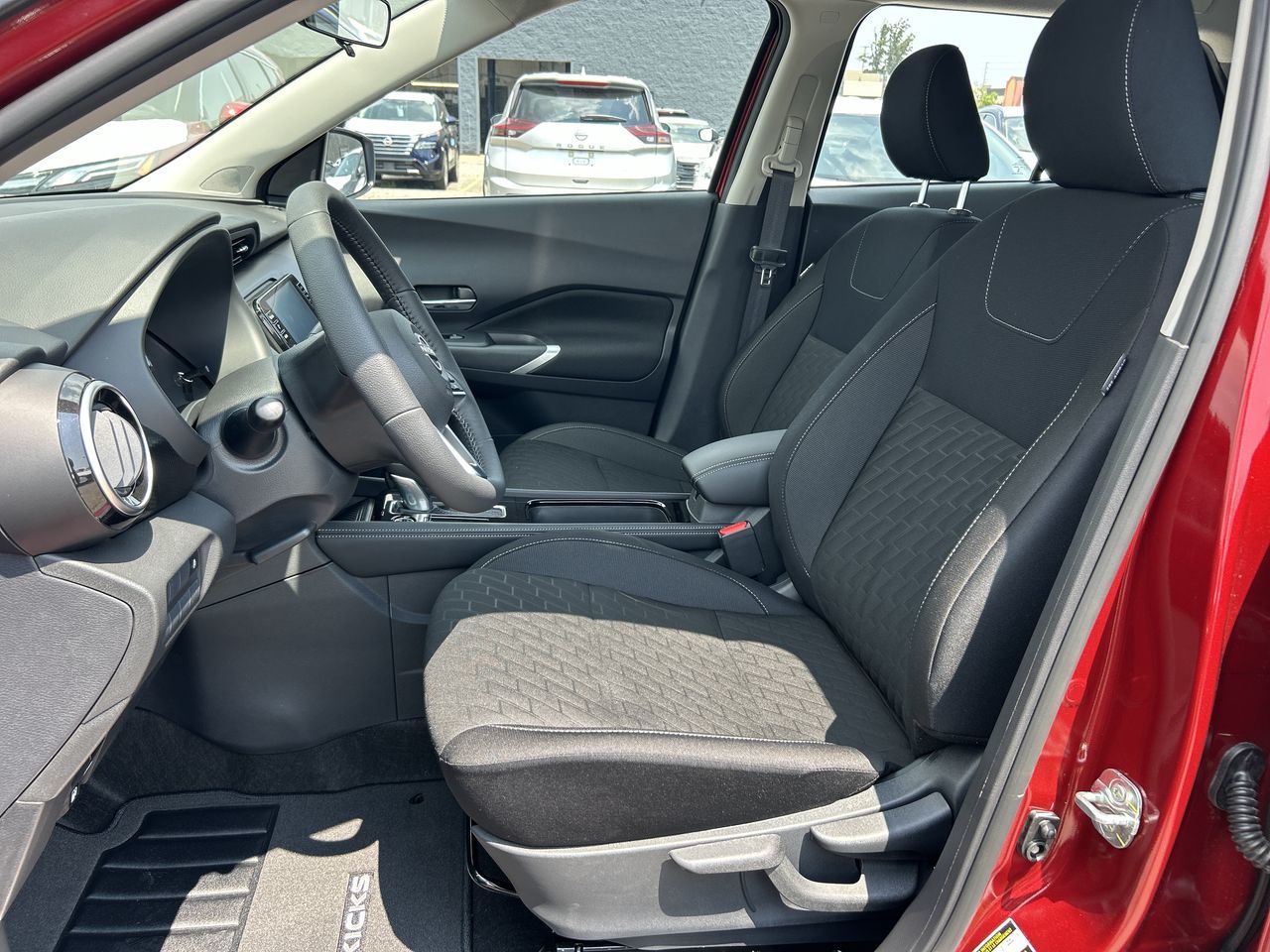 2025 Nissan Kicks Play in North Vancouver, British Columbia
