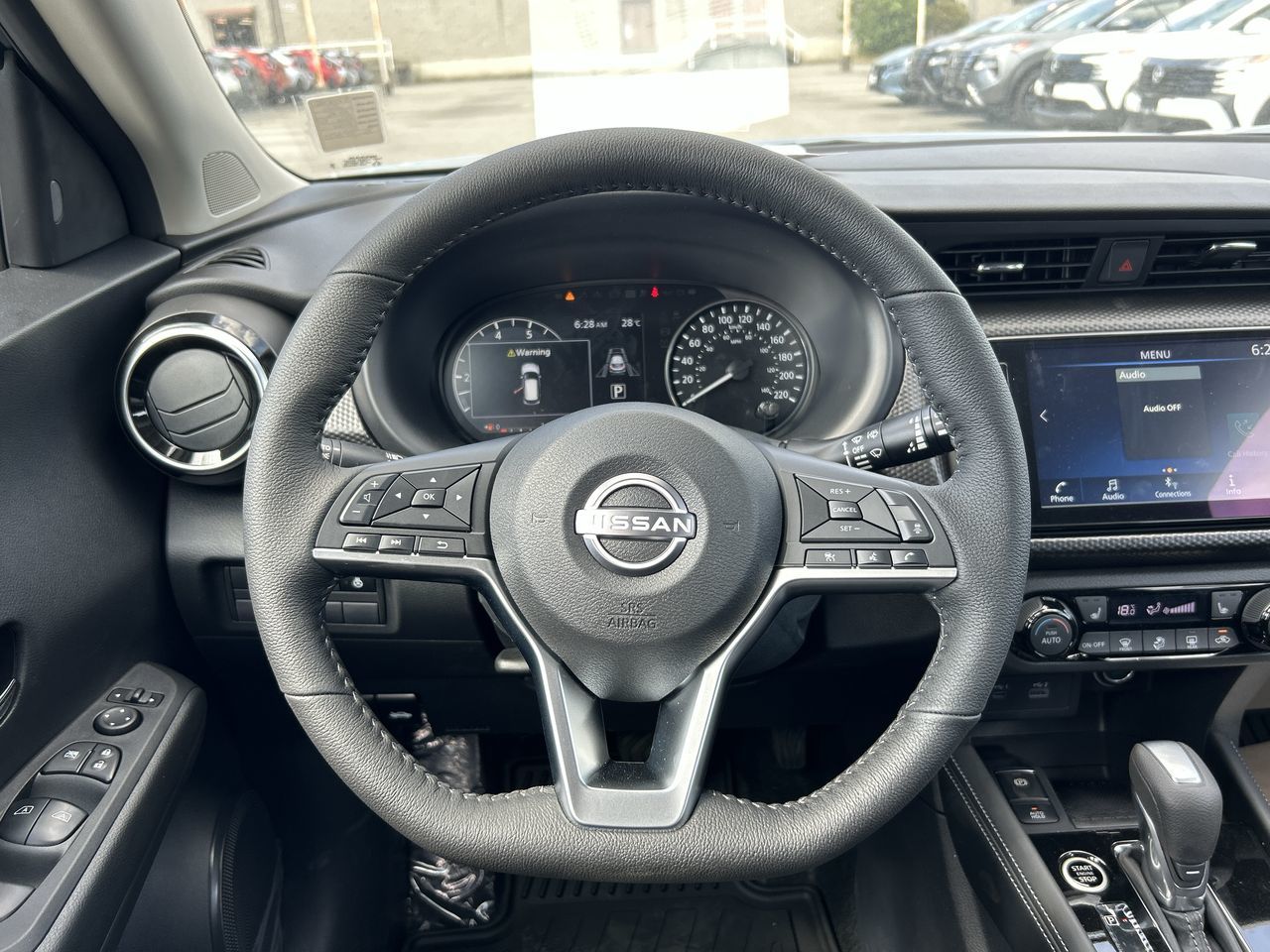 2025 Nissan Kicks Play in North Vancouver, British Columbia