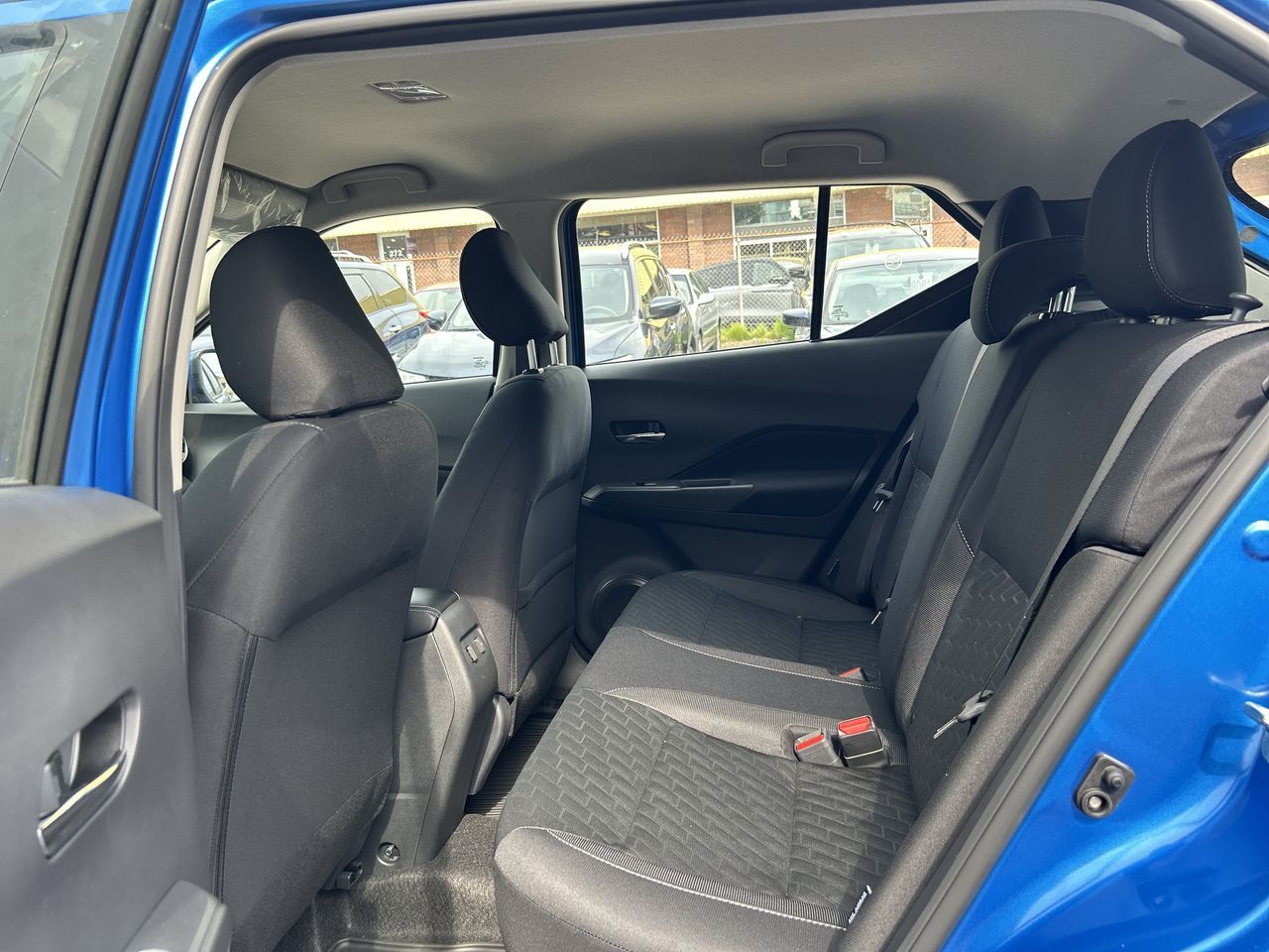 2025 Nissan Kicks Play