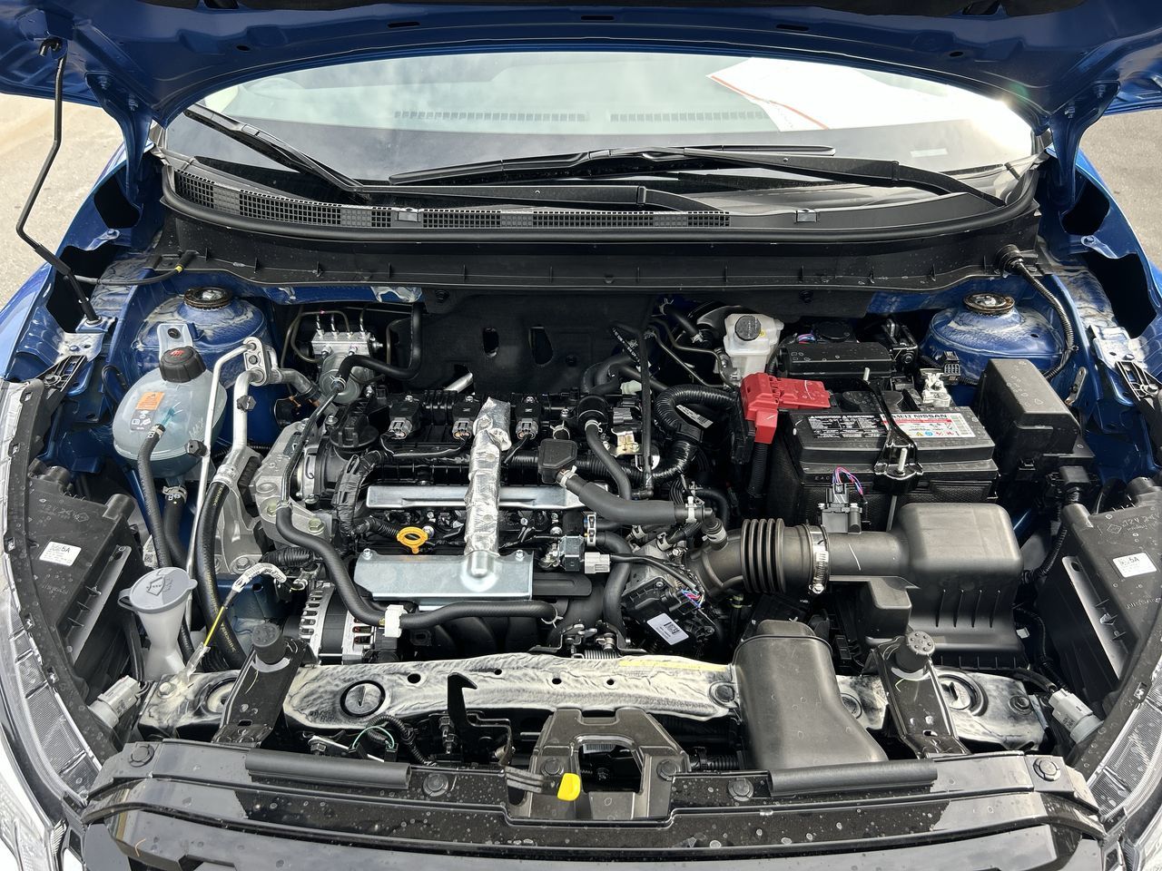 2025 Nissan Kicks Play