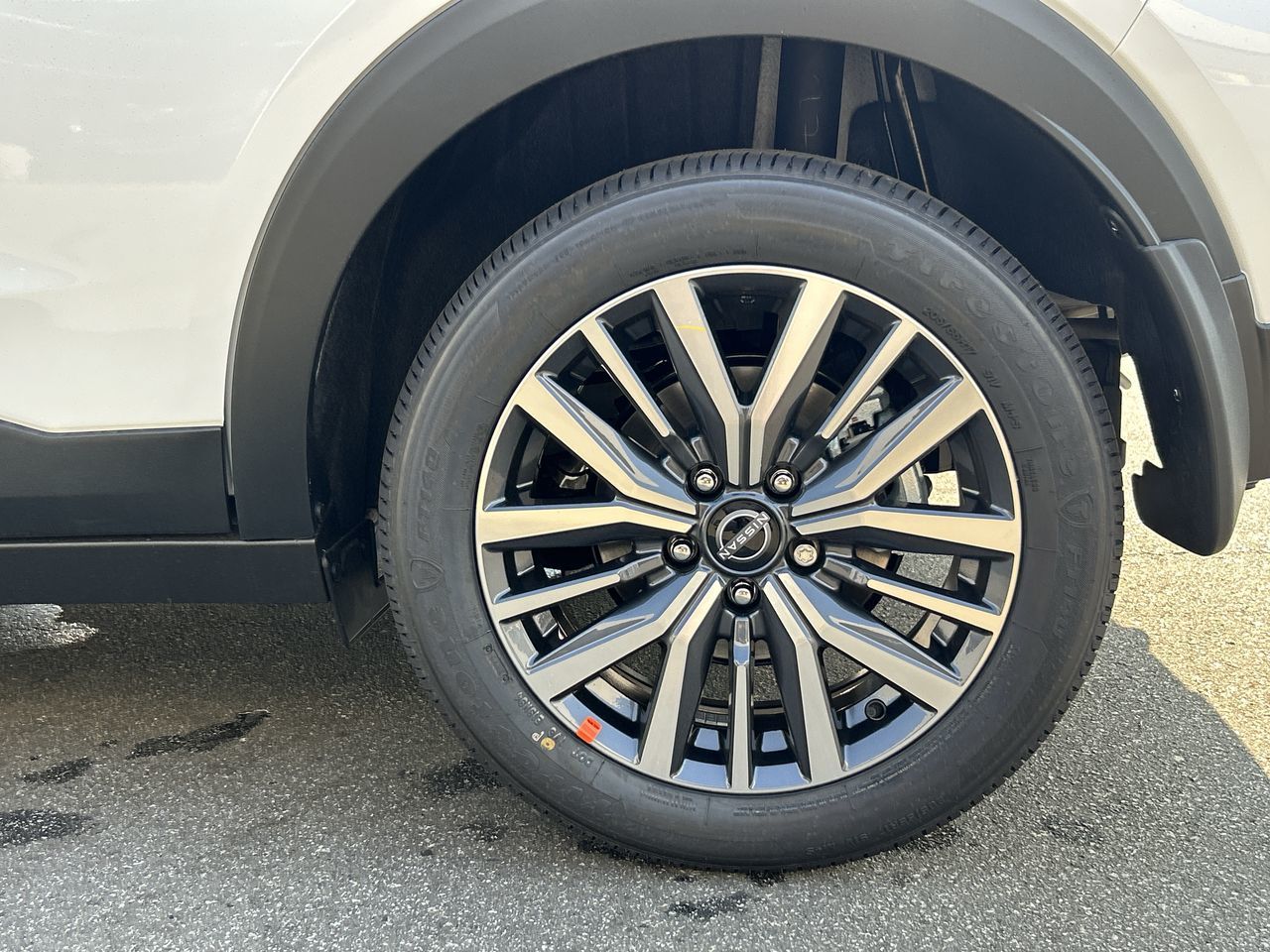 2025 Nissan Kicks Play in North Vancouver, British Columbia