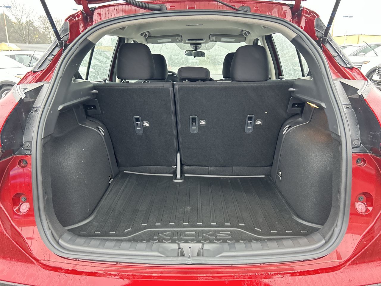 Nissan Kicks Play  2025 à Vancouver nord, Colombie-Britannique