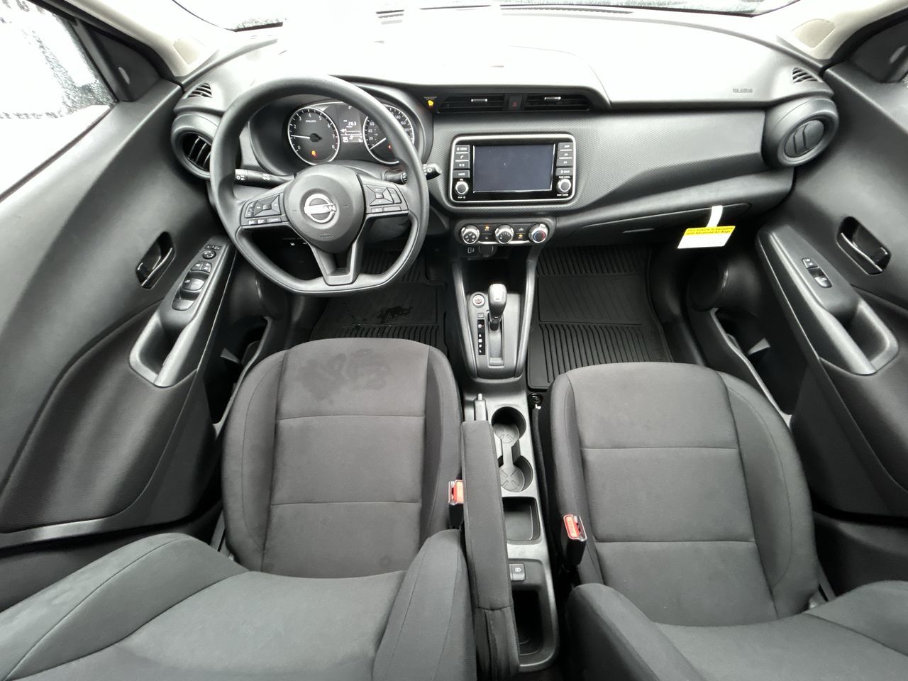 2025 Nissan Kicks Play in North Vancouver, British Columbia