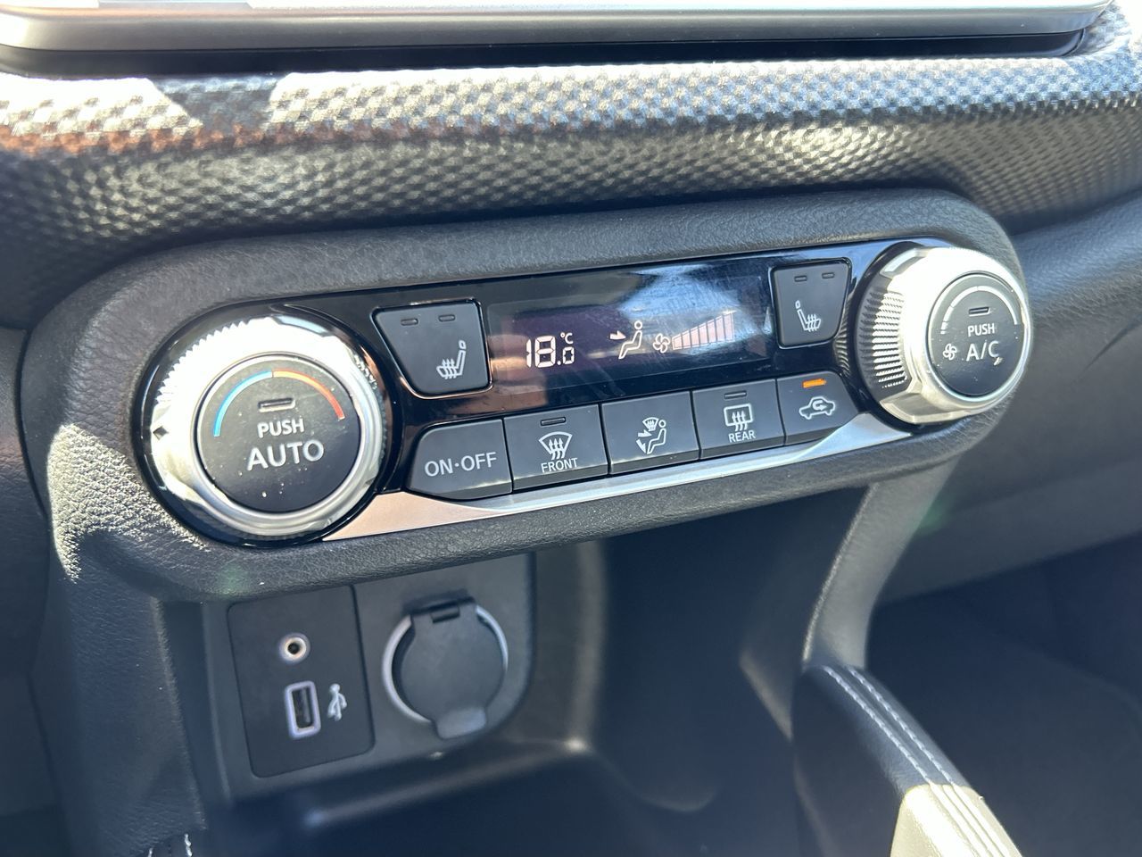 2019 Nissan Kicks in North Vancouver, British Columbia
